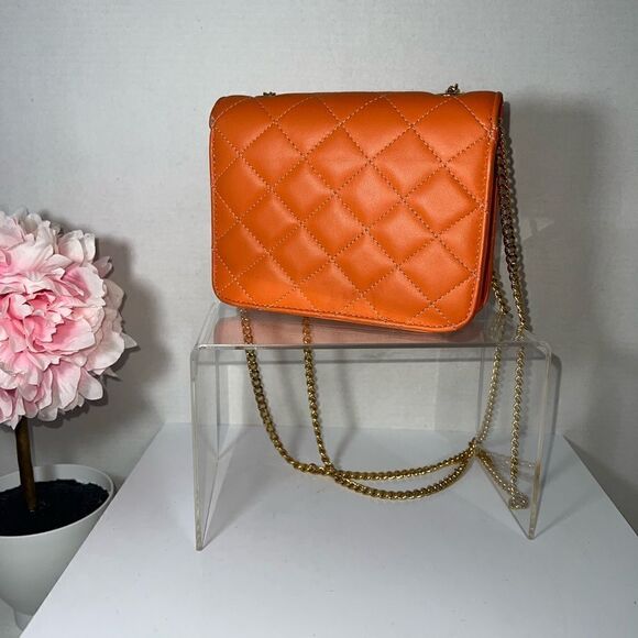 NWOT Caviar Quilted Leather Handbag - Picture 2 of 8